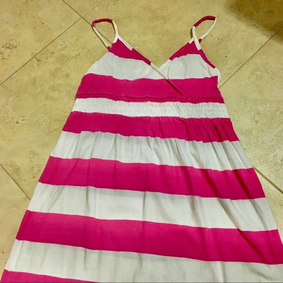 BUNDLE!! Girls Nike Sweater Like New! + more! - Picture 13 of 16